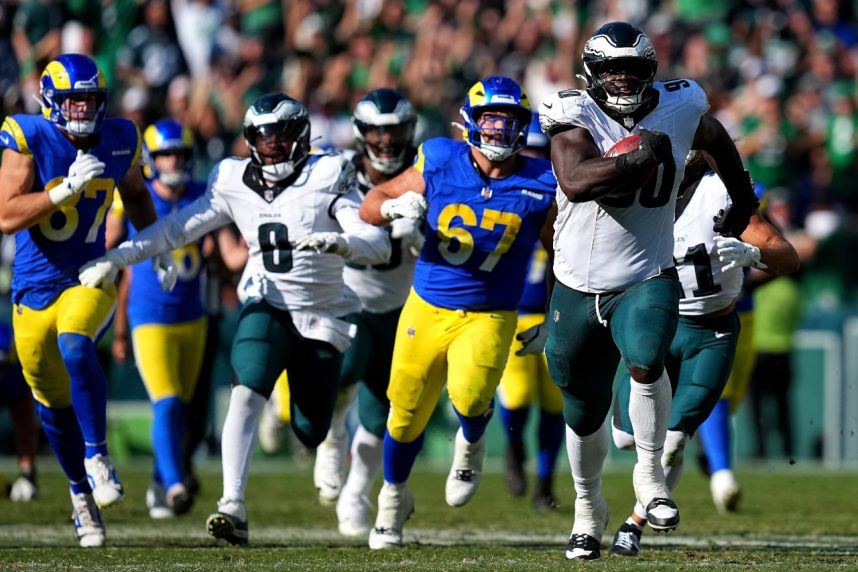 Upsets, Blocked Kicks, Notable Injuries and a “Crazy” Day of NFL Betting (Casino.org)