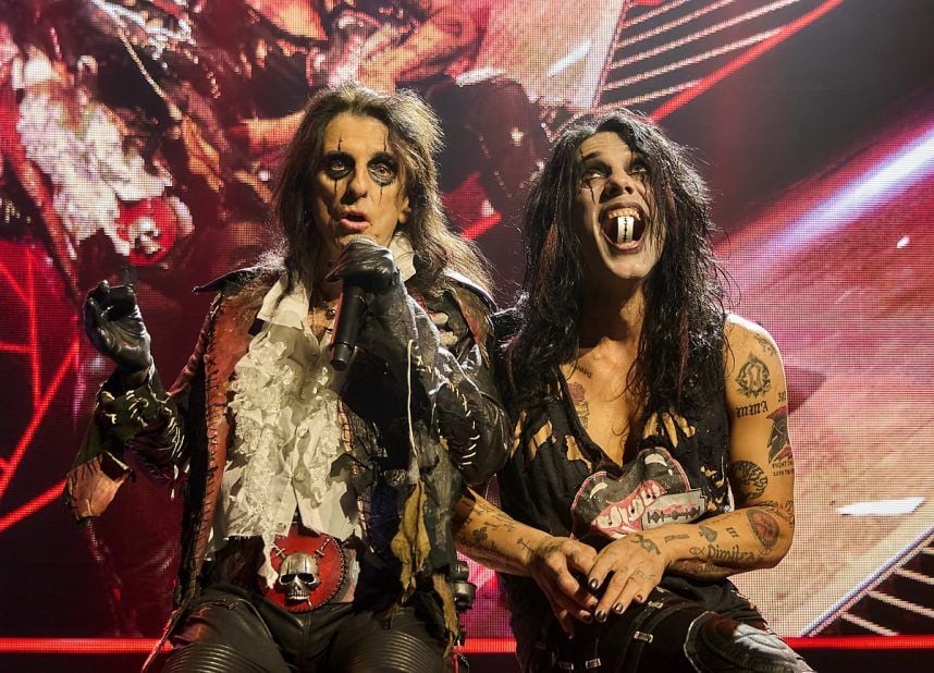 Alice Cooper & Criss Angel Announce Joint Las Vegas Shows (Casino.org)