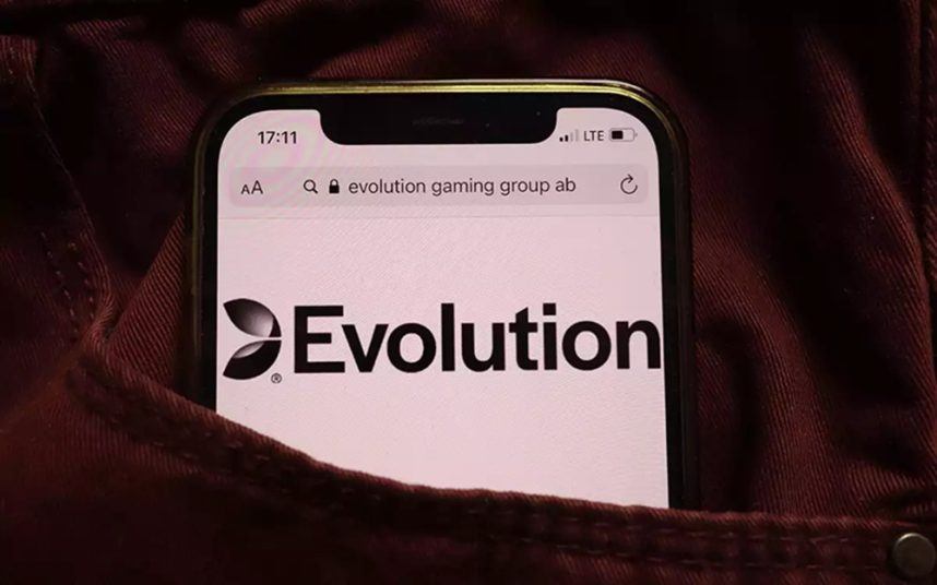 EvolutionÃ¢â‚¬â„¢s Anonymous Accuser to Be Named in Libel Case (Casino.org)