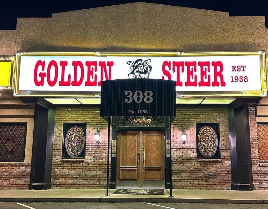 VEGAS MYTHS RE-BUSTED: The Golden Steer Steakhouse Opened in 1958 (Casino.org)