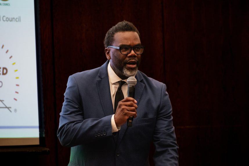 Chicago Sports Betting Tax Could Compound Illinois Bettorsâ€™ Woes, Says SBA (Casino.org)